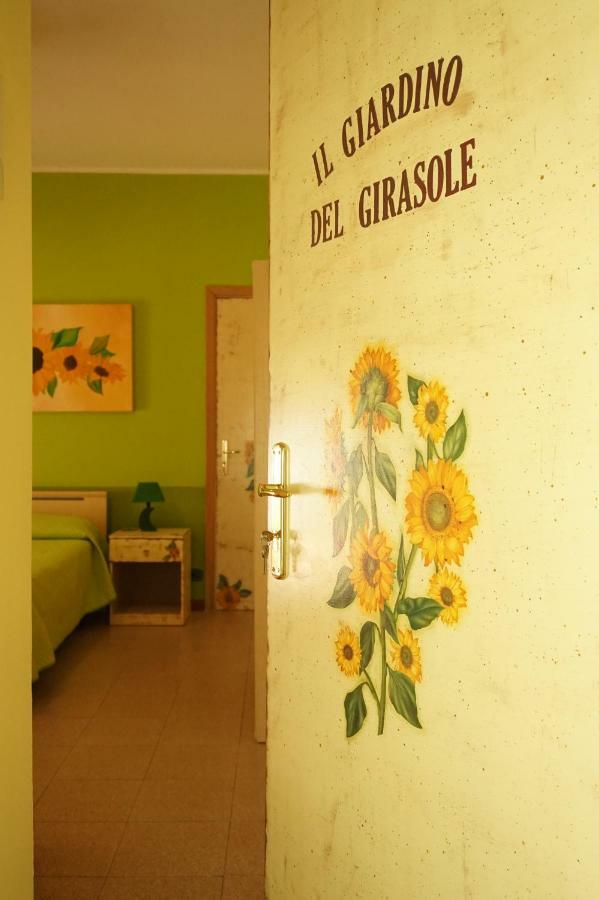 B&B Sikily Naxos Giardini Naxos Eksteriør billede